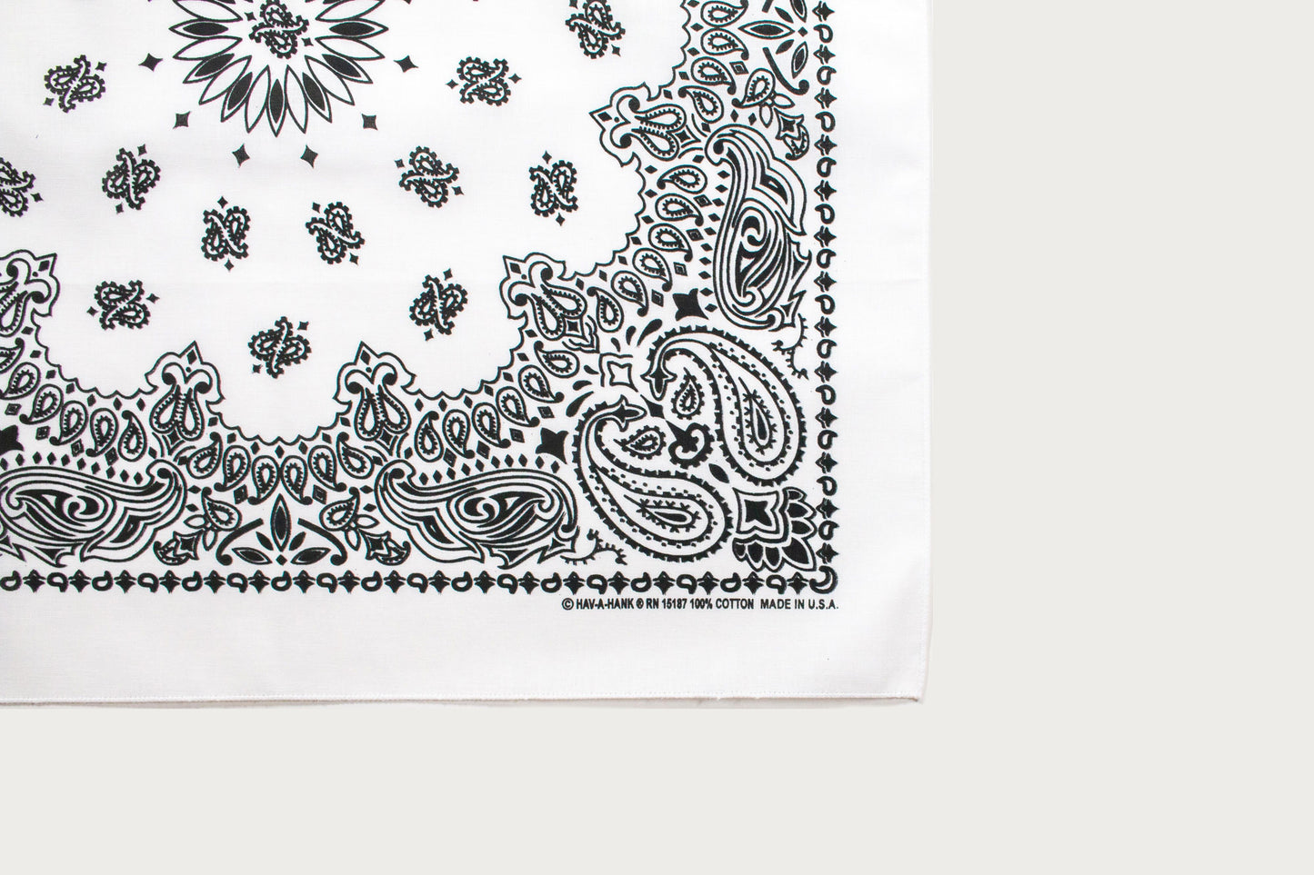 Hav-A-Hank Paisley Bandana - White